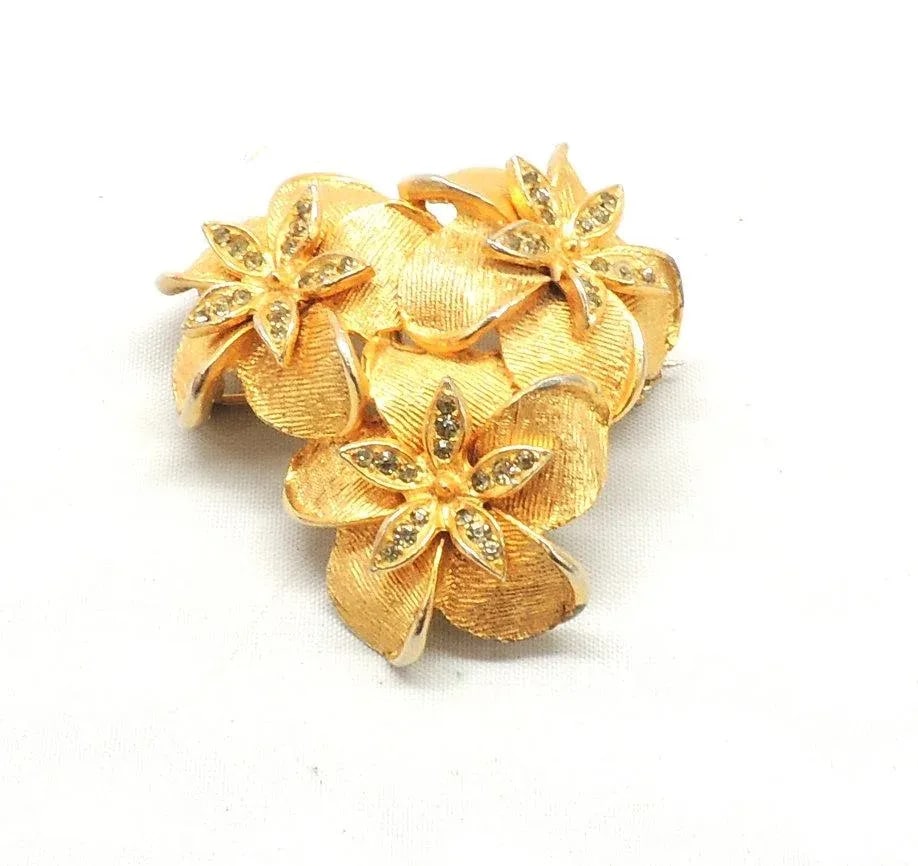 Vintage 1960s DeNicola 3 Flowers Rhinestone Brooch - 7