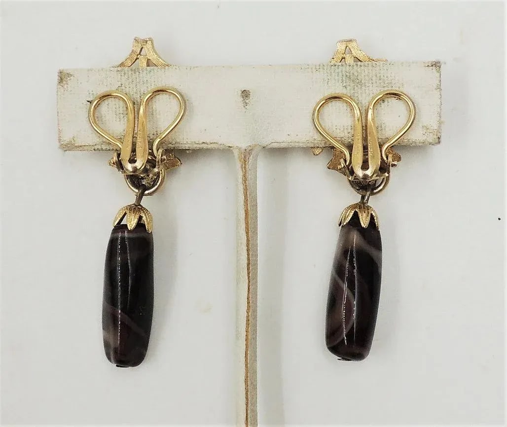Vintage 1960s Signed Napier Faux-Agate Drop Clip Earrings - 2 Pieces - 3