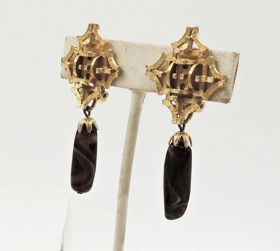 Vintage 1960s Signed Napier Faux-Agate Drop Clip Earrings - 2 Pieces - 9
