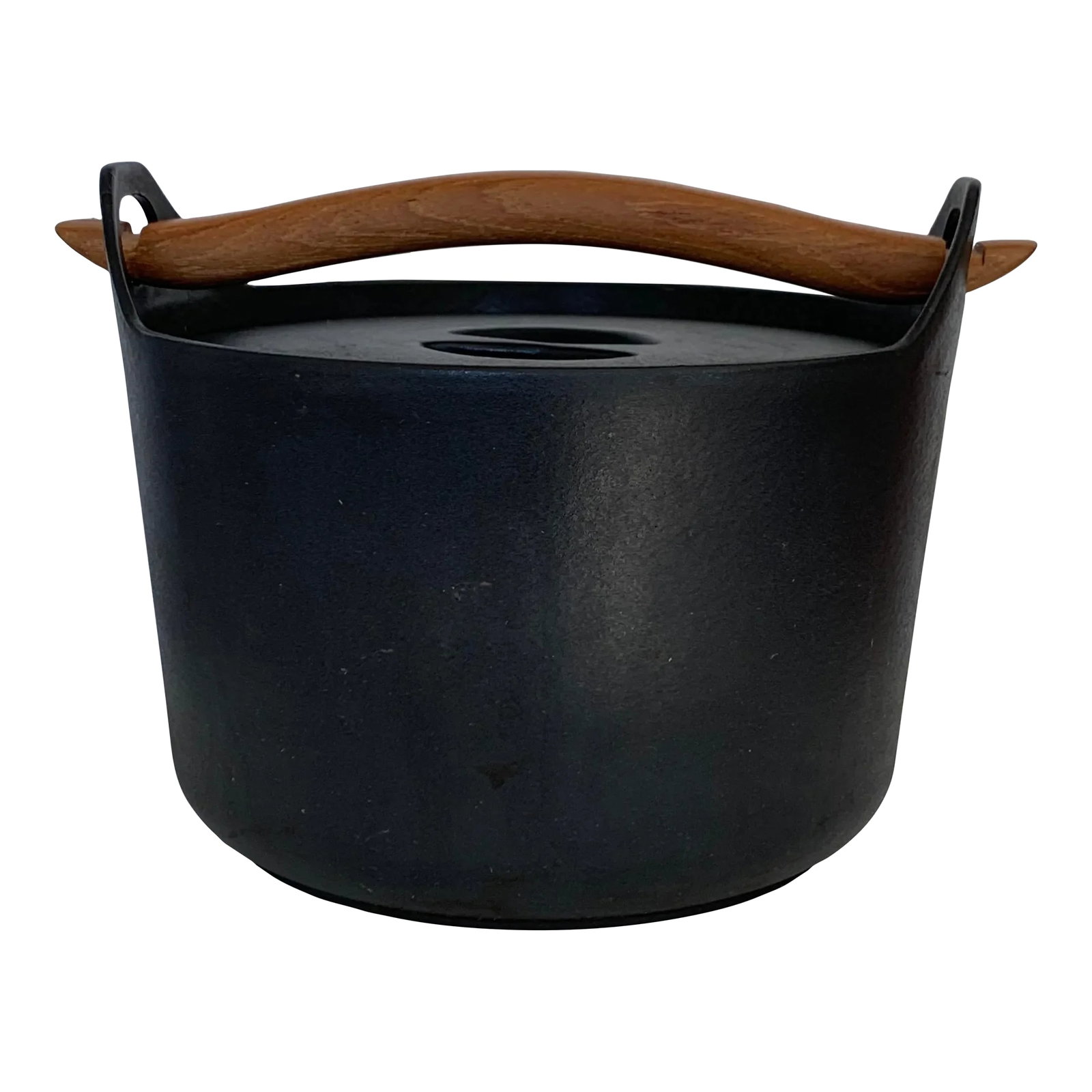 1960s Iittala Casserole Pot: Vintage mid-century modern Iittala cast-iron casserole/cooking pot. Designed in 1960 by Timo Sarapaneva. Made in Finland. 3 quart. Interior is white cast enamel. Wooden handle has been lightly refinis