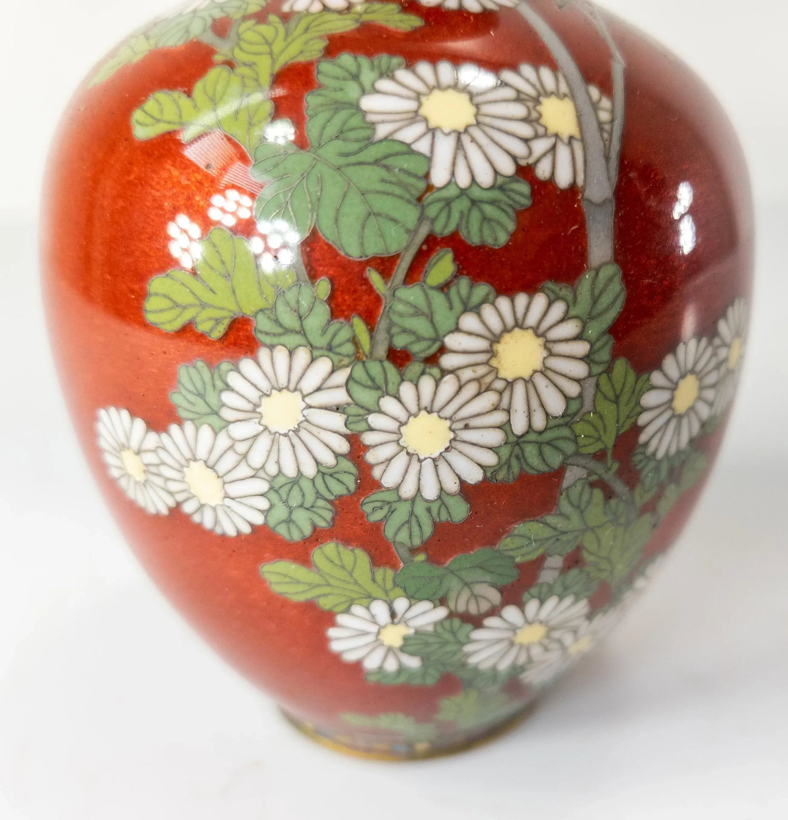 Early 20th Century Japanese Cloisonne Enamel Vase With Chrysanthemum - 9