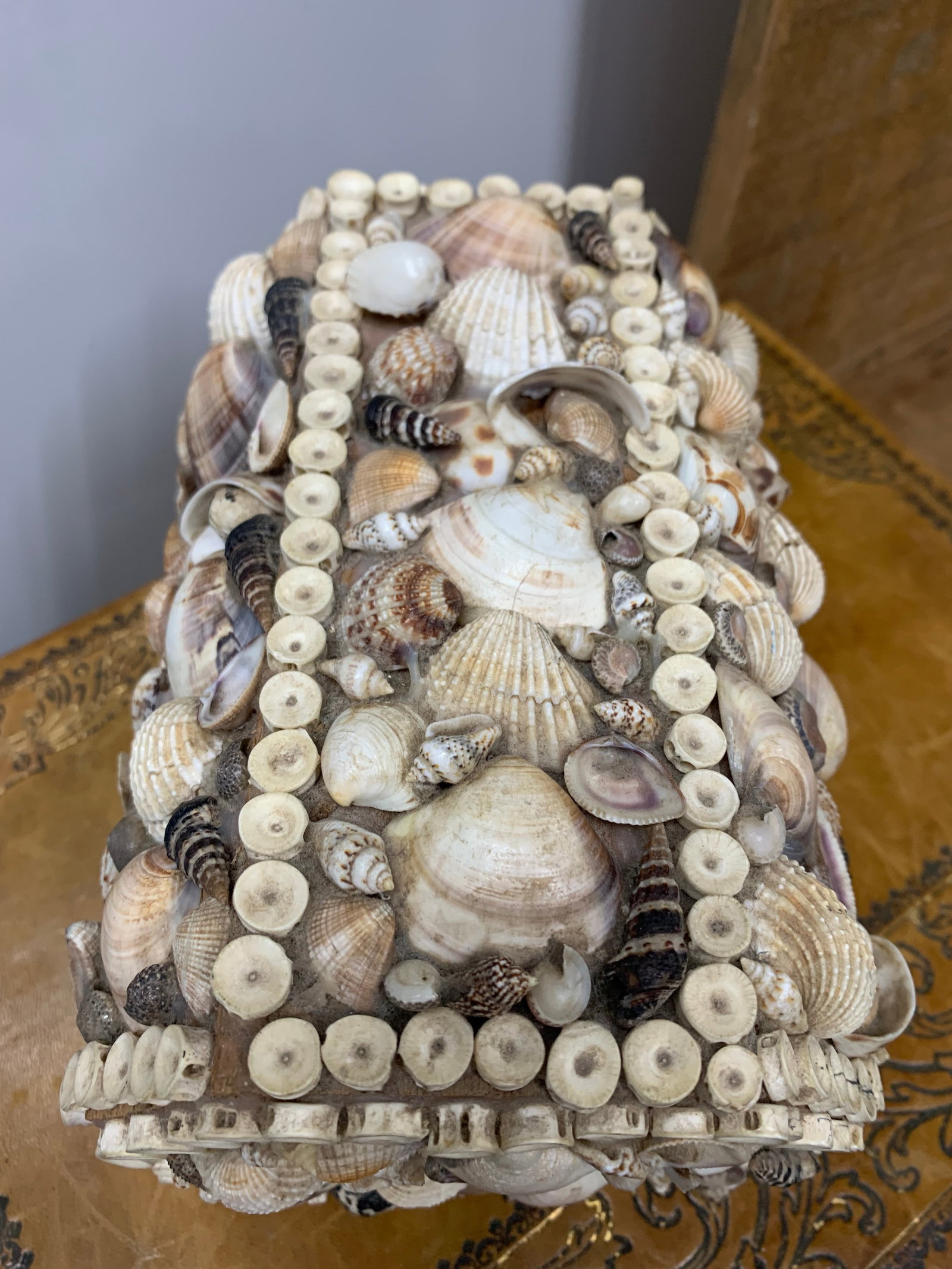 Vintage Handmade Sea Shell Encrusted Collectors Box - 2