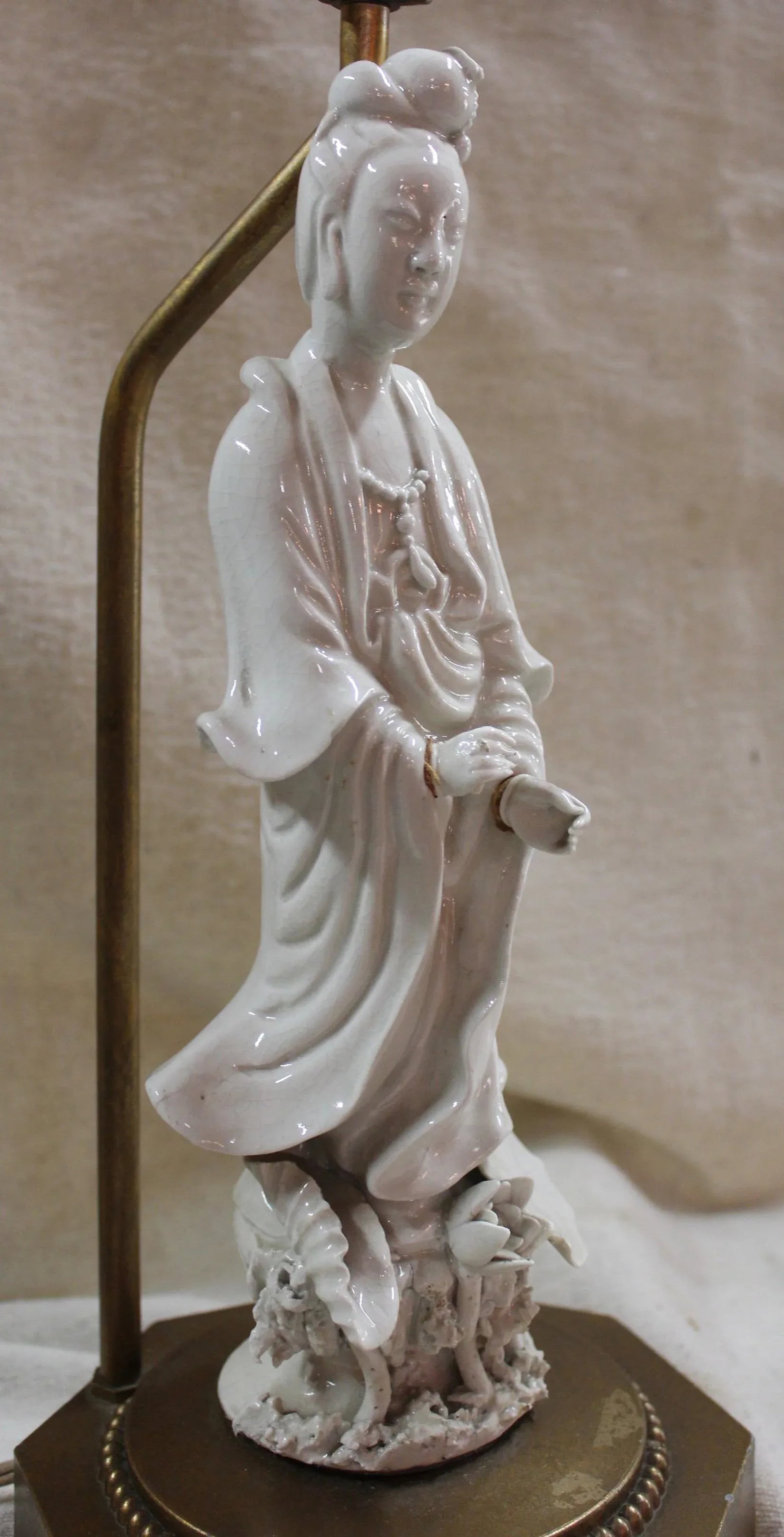 Guanyin Porcelain Lamp - 6