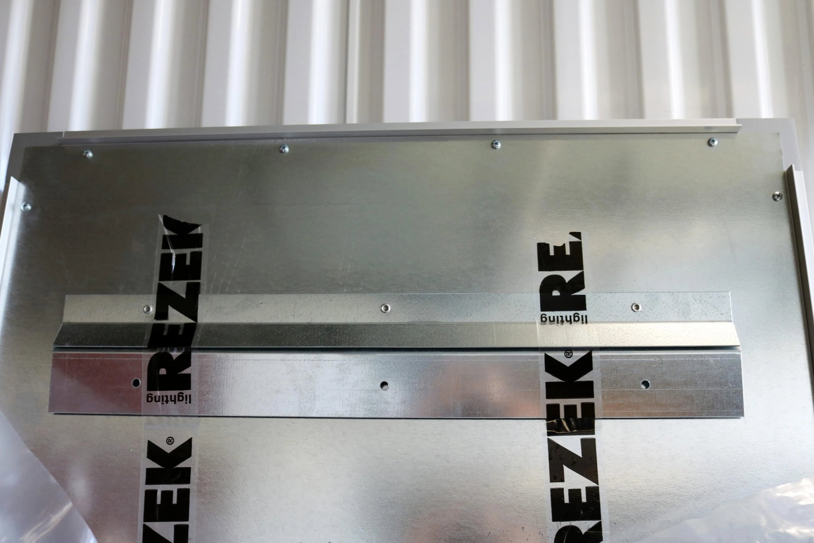 Modern Rezek Artemide Dimmable Lighted Mirror - 9