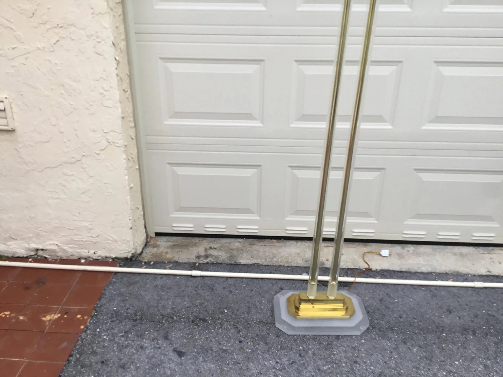 1980s Bauer Floor Lamp - 3