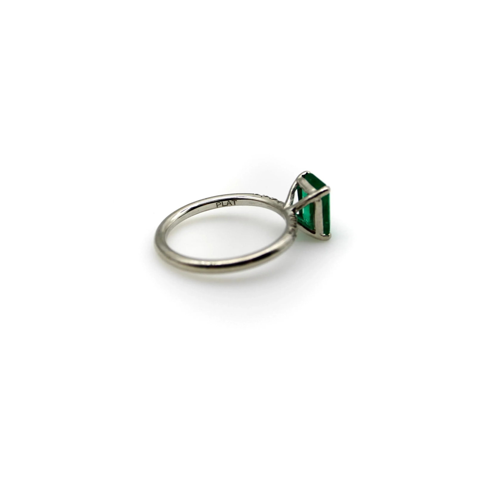 Platinum Emerald and Diamond Solitaire Ring Size 5.75 - 2