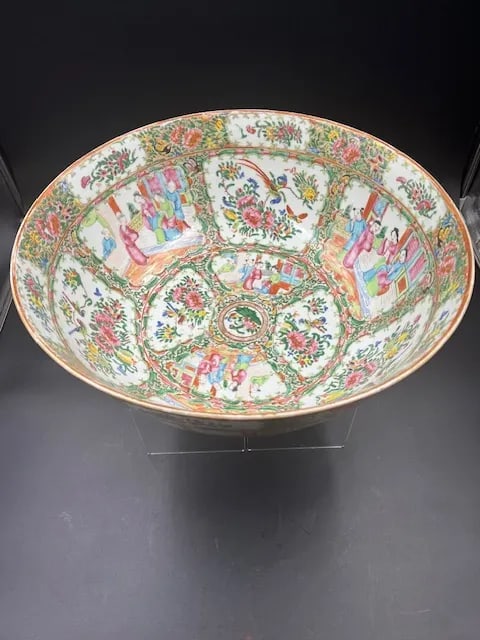 Monumental Antique Chinese Rose Medallion Large Bowl - 3