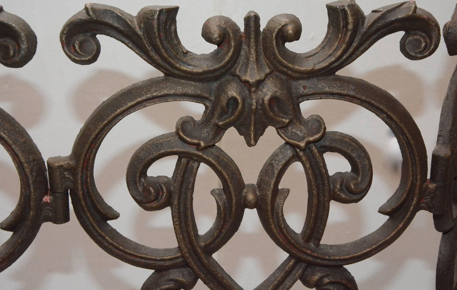 Victorian Cast Iron Fireplace Screen - 3