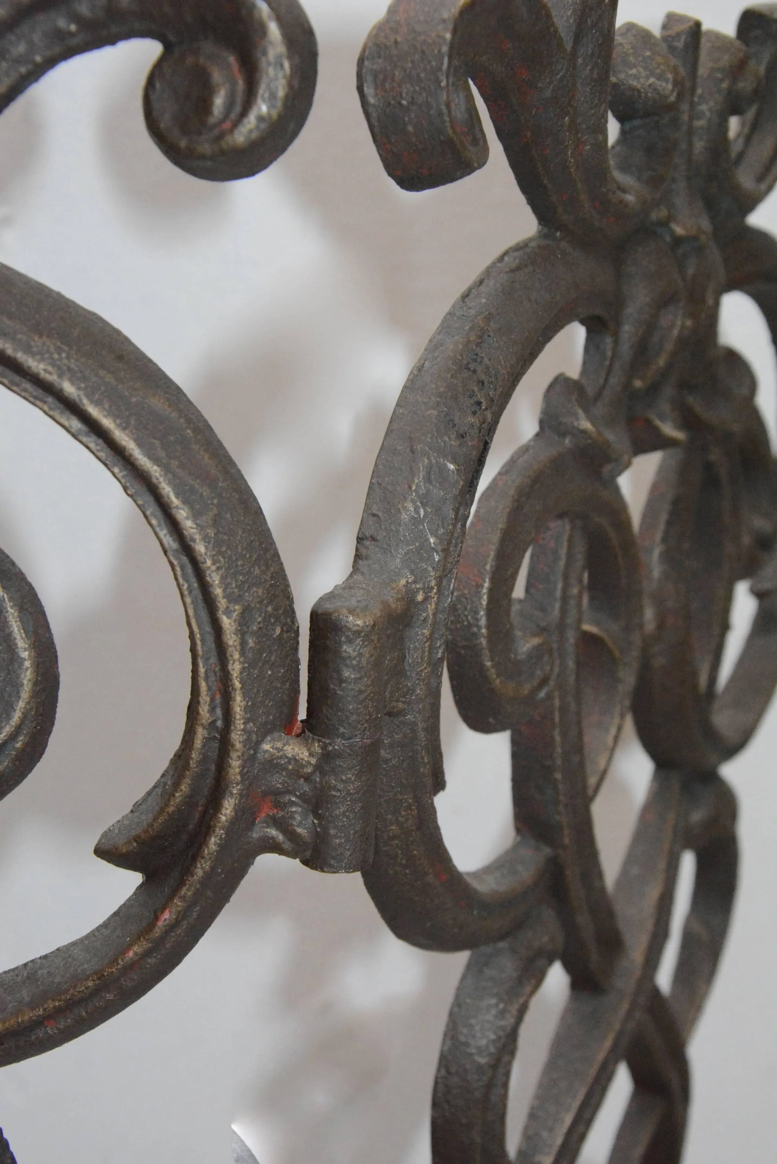 Victorian Cast Iron Fireplace Screen - 4
