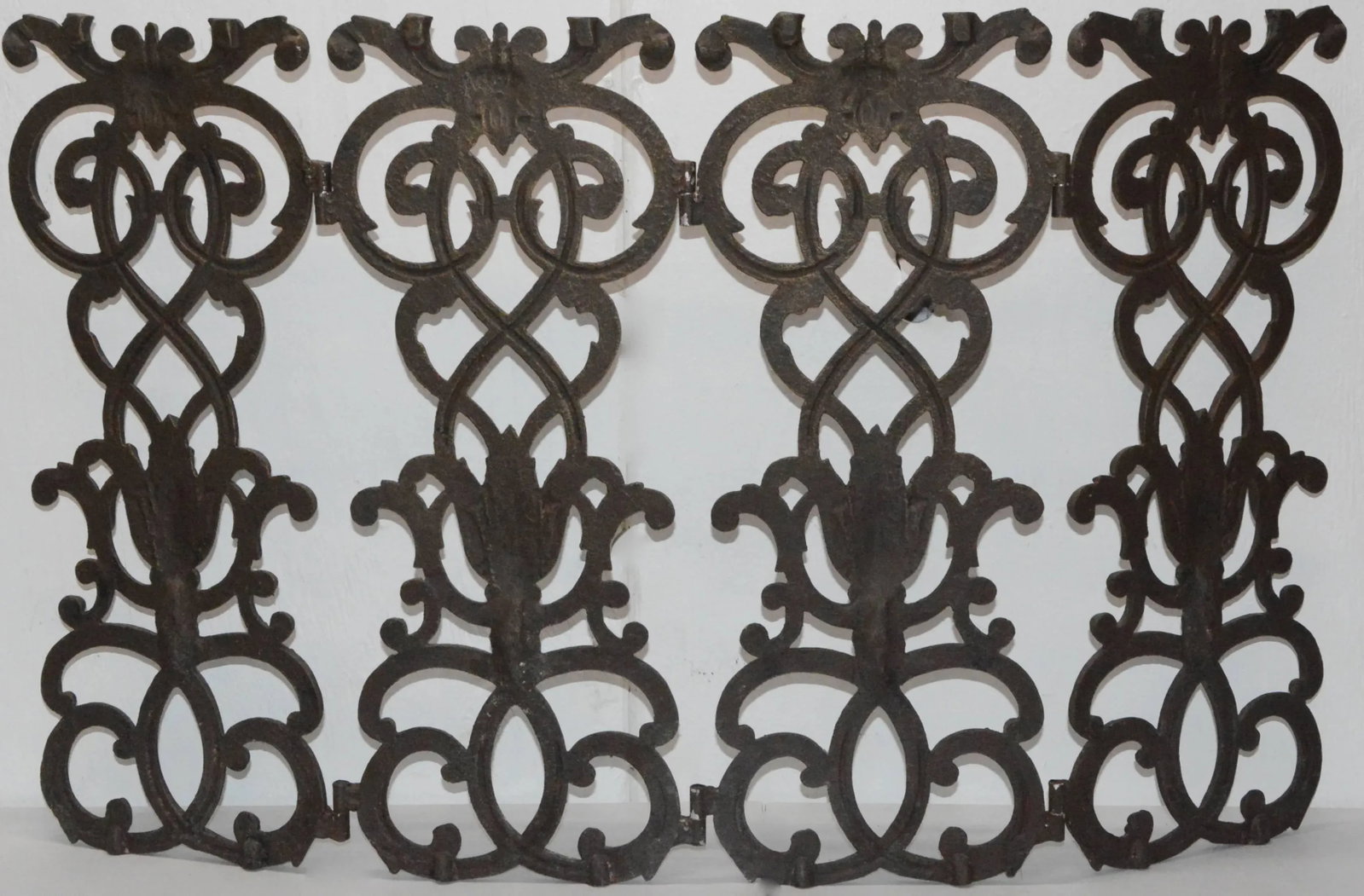 Victorian Cast Iron Fireplace Screen - 5