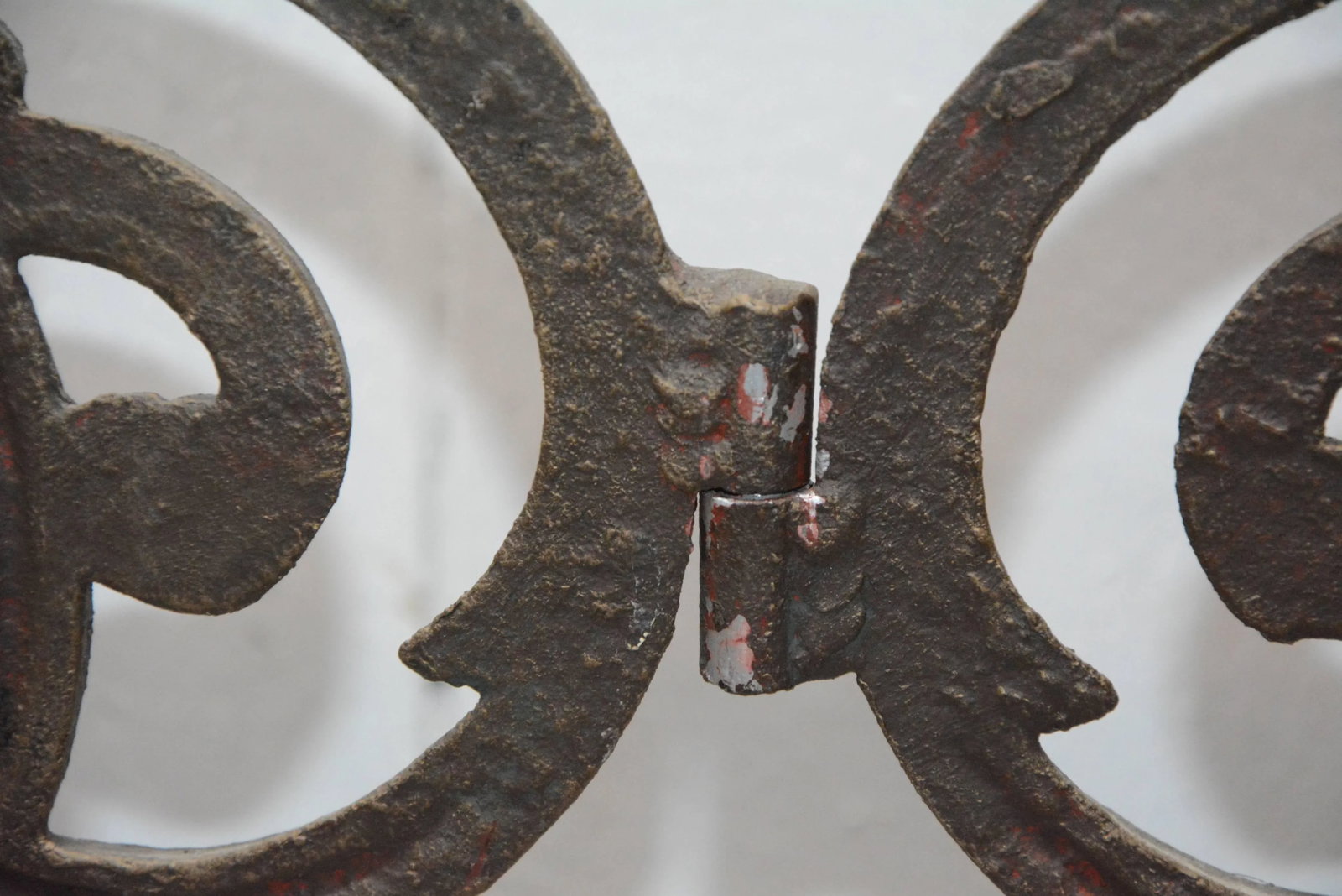 Victorian Cast Iron Fireplace Screen - 7