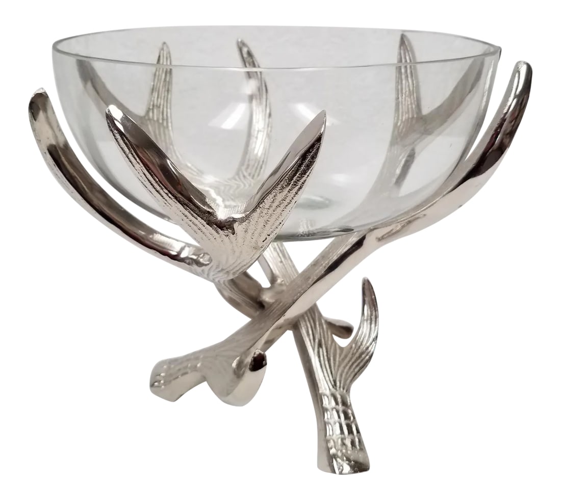 Serving Bowl on Nickel Deer Antler Stand: Serving Bowl on Nickel Deer Antler Stand Use for a centerpiece or a serving bowl. Measurements: Bowl= 9.5" diameter x 4" high. With the Base = 11' high x 12" diameter Condition: Imperfections: No