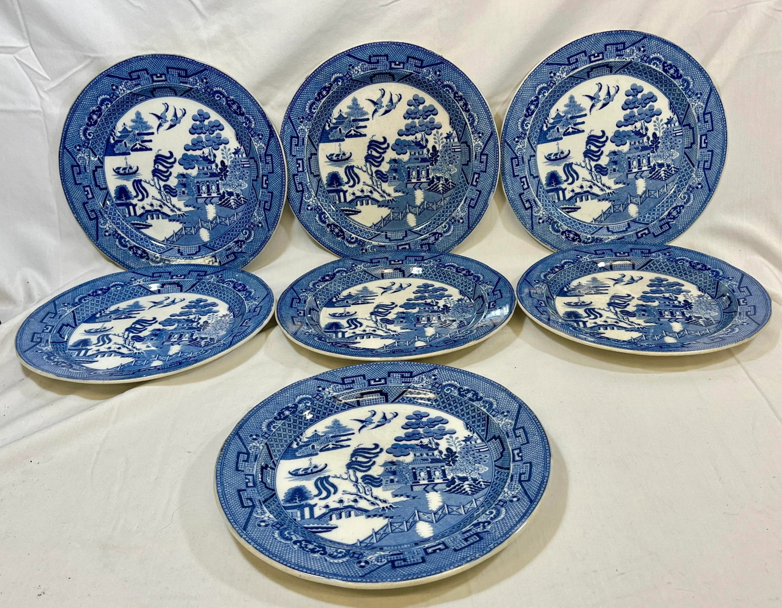 Antique Set of 7 Blue Willow Luncheon Plates Made in England - Circa 1900 - 2