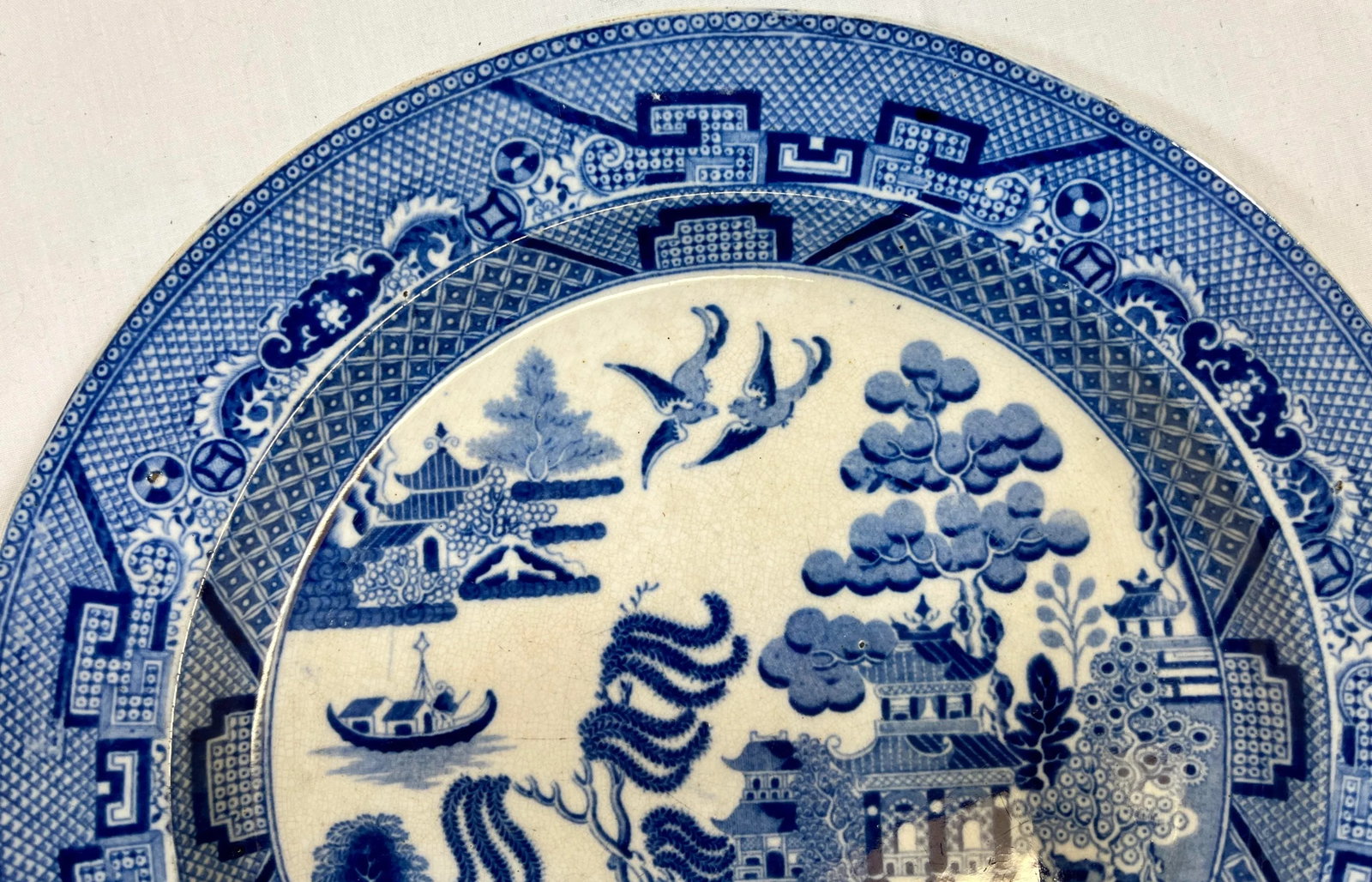 Antique Set of 7 Blue Willow Luncheon Plates Made in England - Circa 1900 - 8
