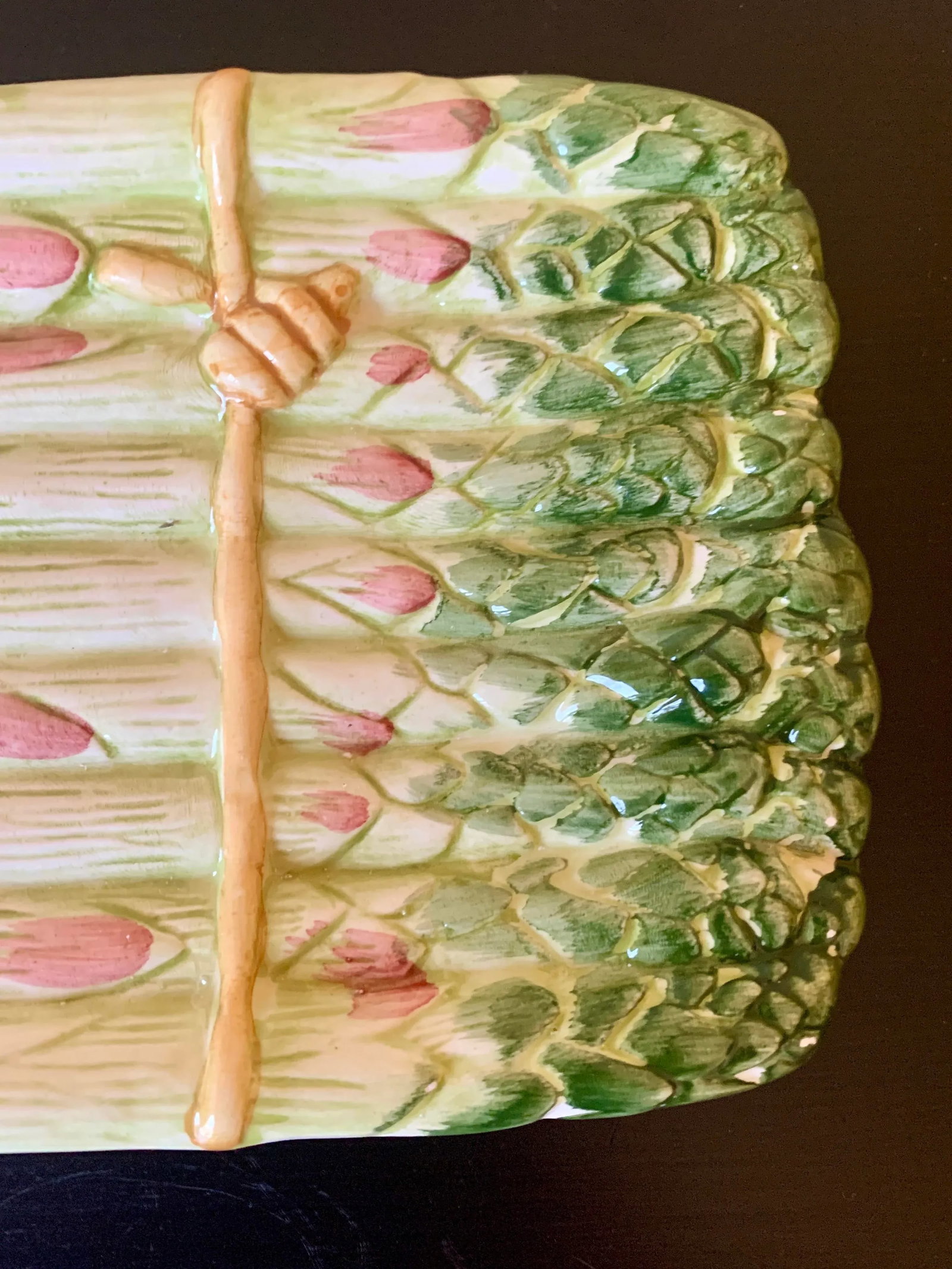 Majolica Ceramic Trompe l'Oeil Asparagus Dish - 6