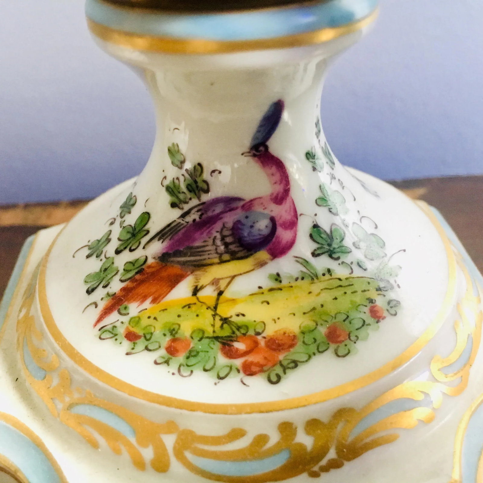 18th Century Chelsea Birds Porcelain Potpourri Urns - a Pair - 8