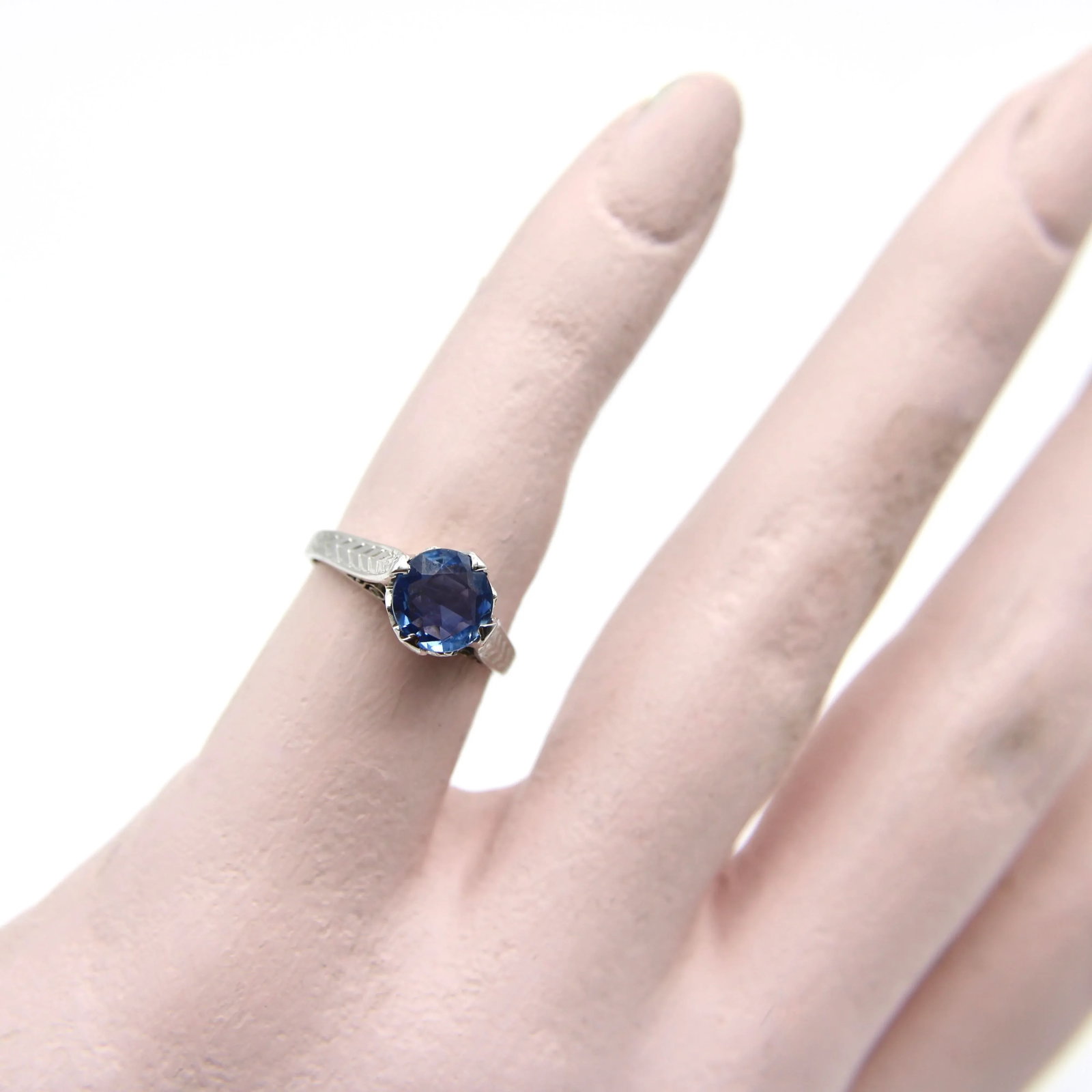14k White Gold Art Deco Natural Blue Sapphire Filigree Ring Size 4.5 - 2