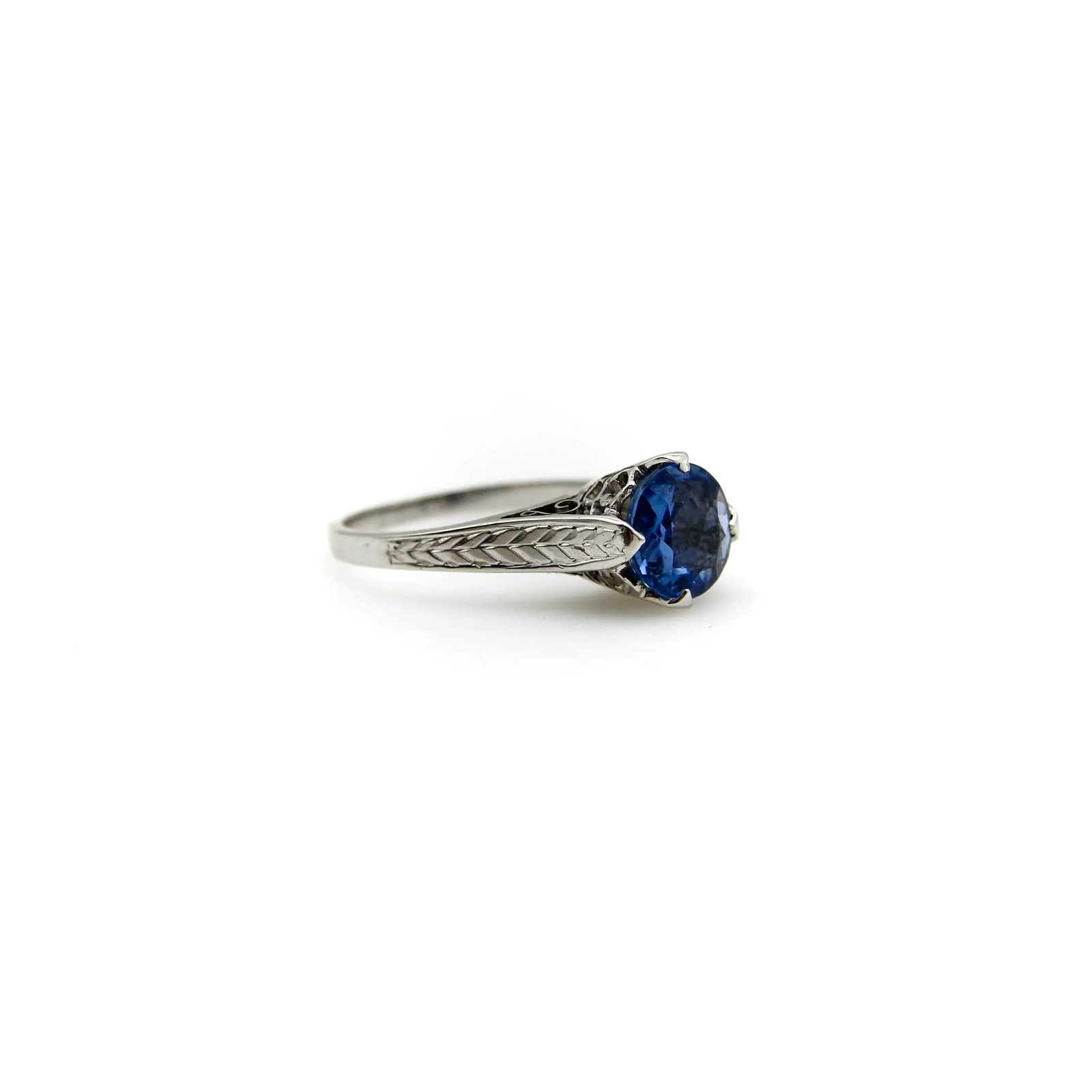 14k White Gold Art Deco Natural Blue Sapphire Filigree Ring Size 4.5 - 4