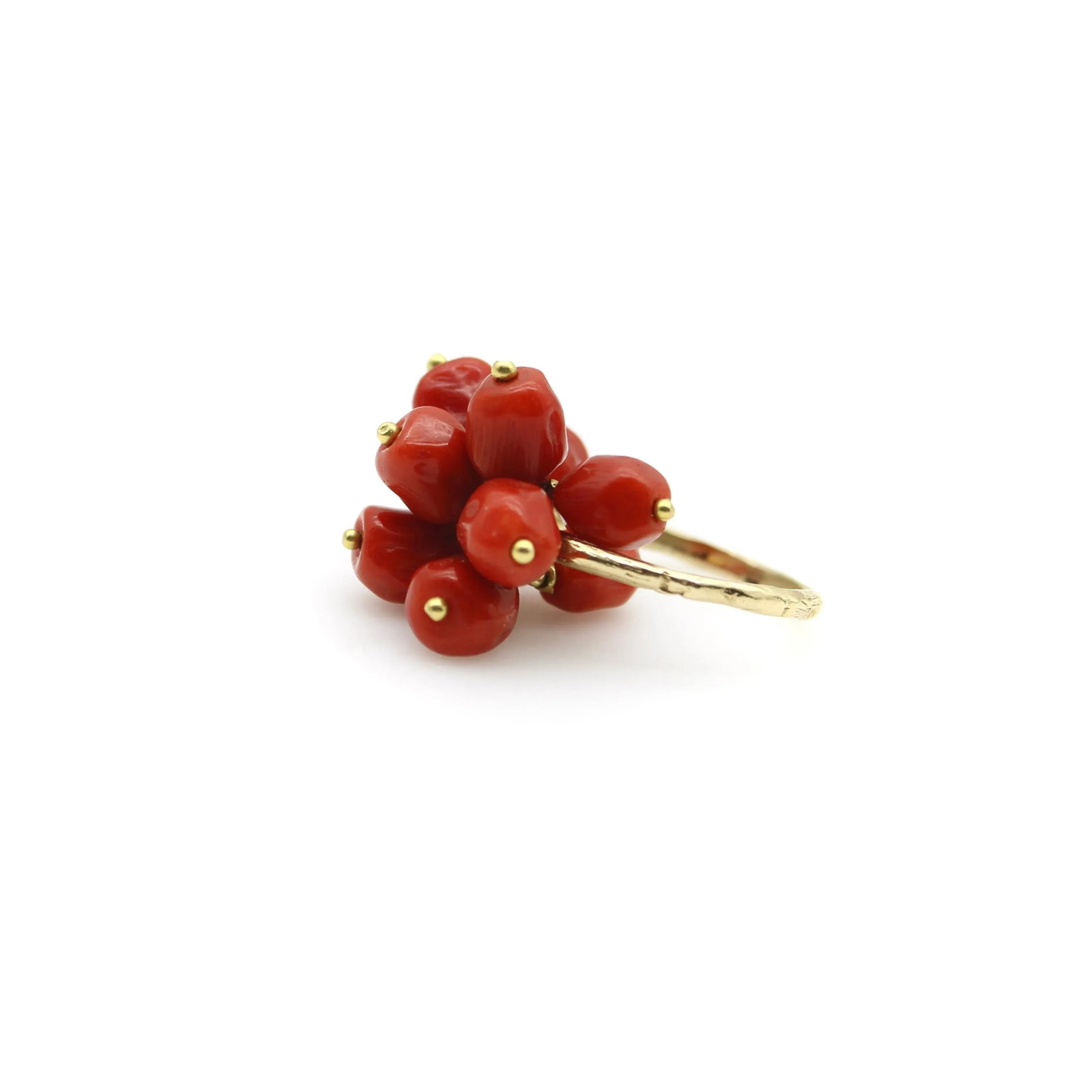Vintage 18K Gold Coral Berry Cluster Ring Size 6 - 2