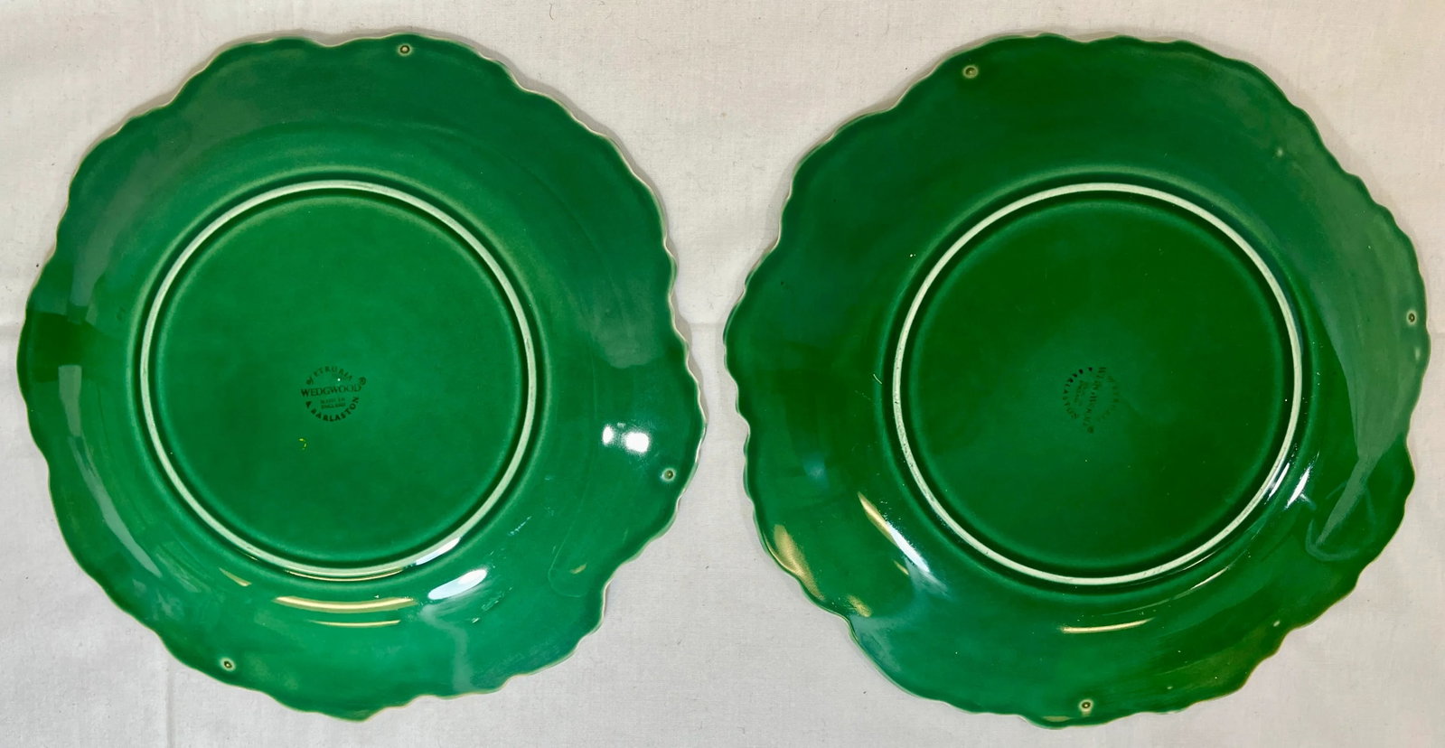 Pair of Green Vintage Scalloped Edge Wedgwood Cabbage Leaf Plates From England - Circa 1930 - 5