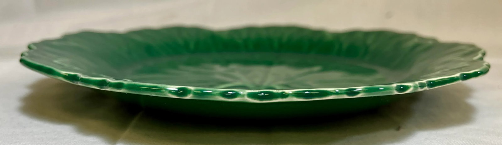 Pair of Green Vintage Scalloped Edge Wedgwood Cabbage Leaf Plates From England - Circa 1930 - 9