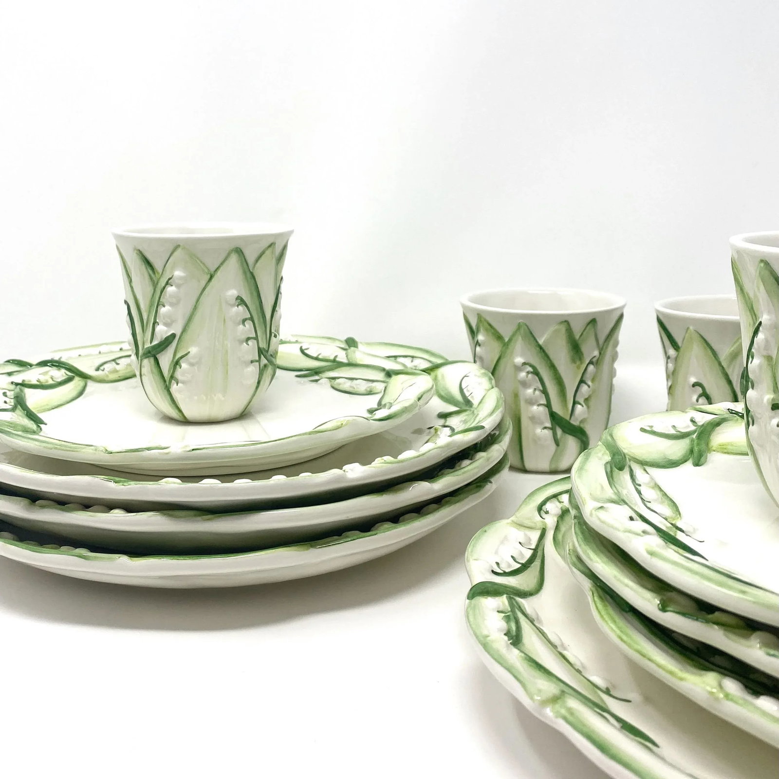 Lily of the Valley for the Mane Lion Dinner Plates, Set of 4 - 4