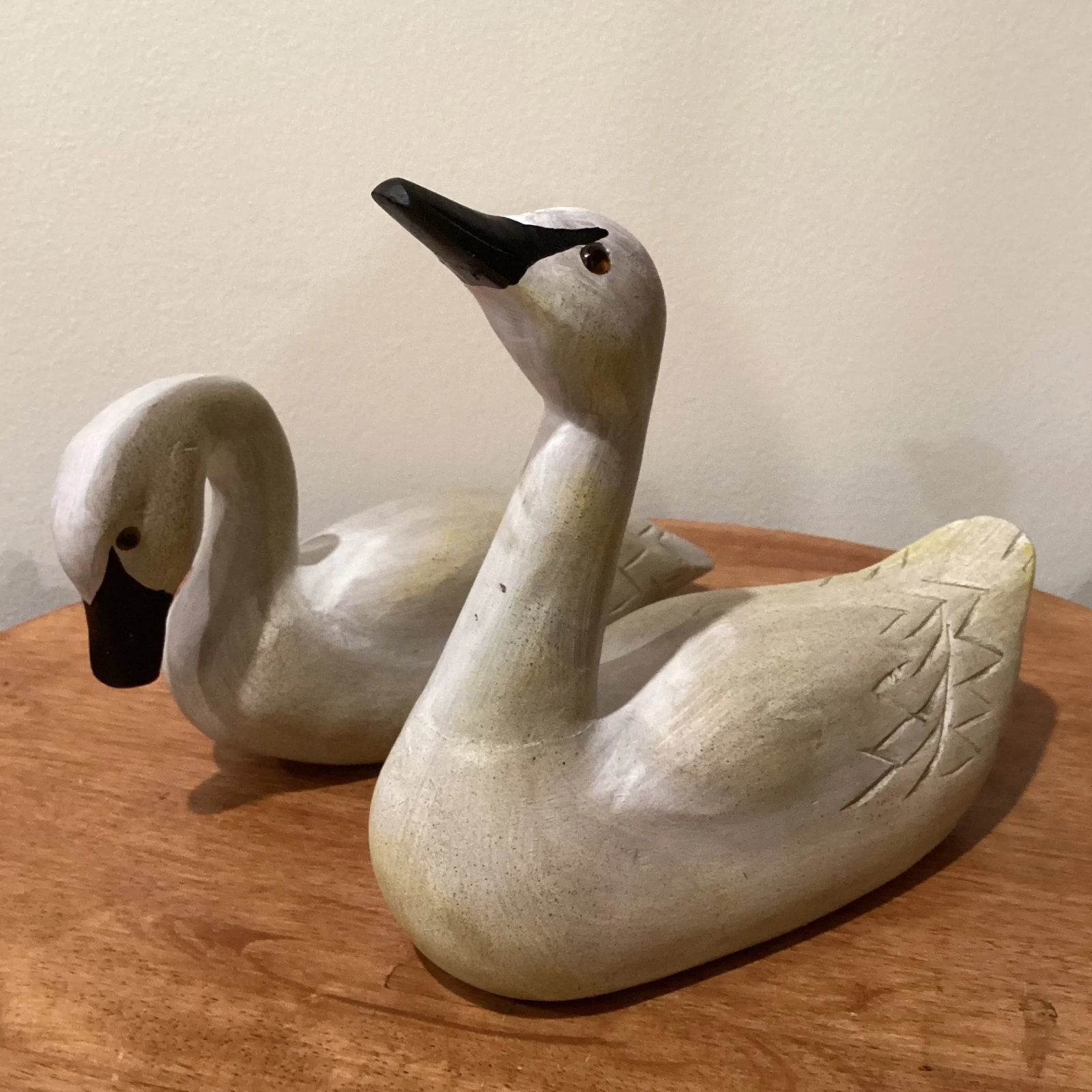 Vintage Primitive Folk Art Wood White Pair Hand-Carved Swan Decoy bezSculptures - 12