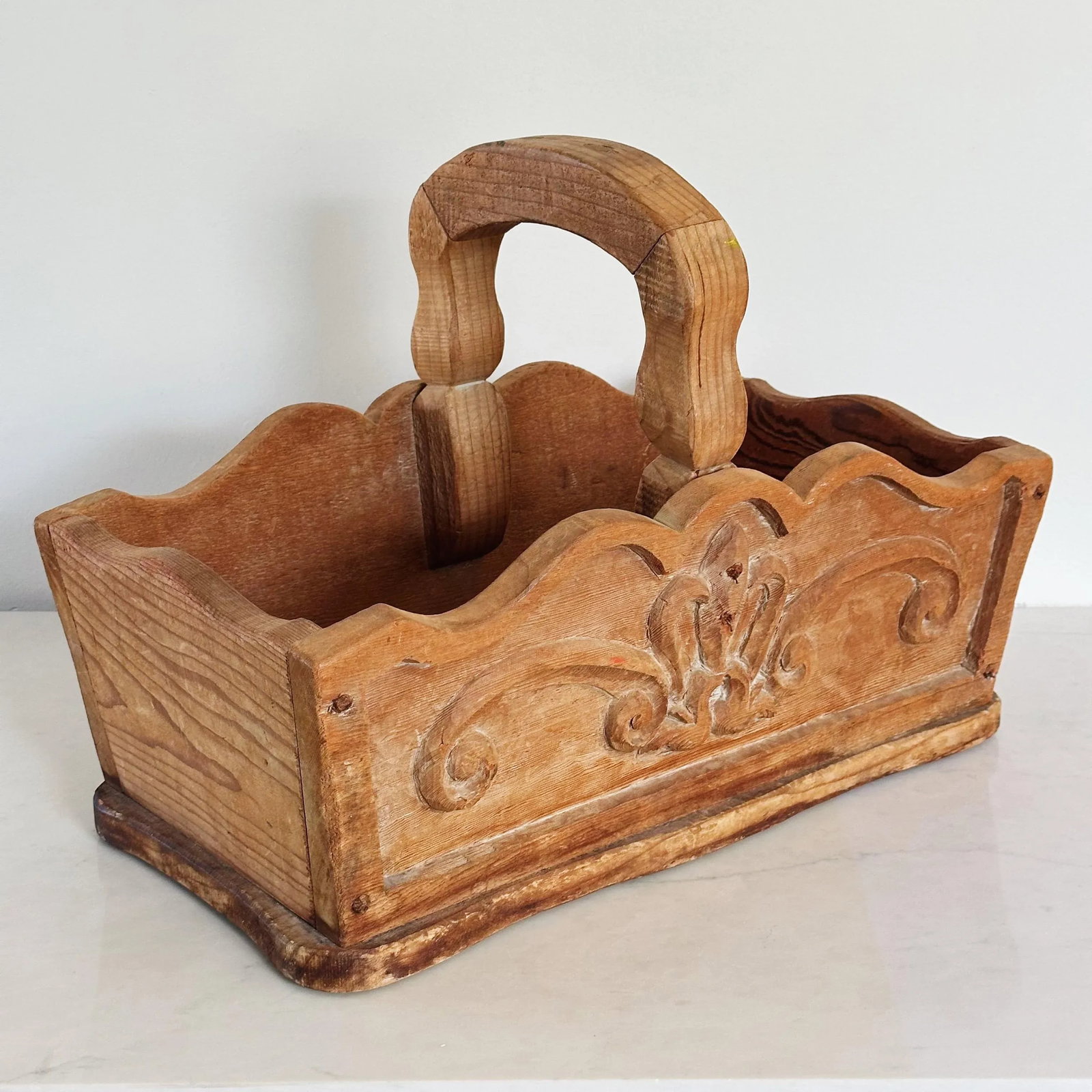 Antique French Country Hand Carved Basket in Heavily Grained Wood With Filigree Detail - 4