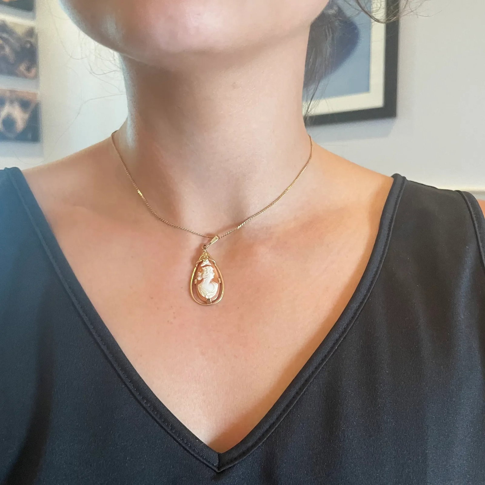 Vintage 10k Gold Carved Shell Pendant - 2