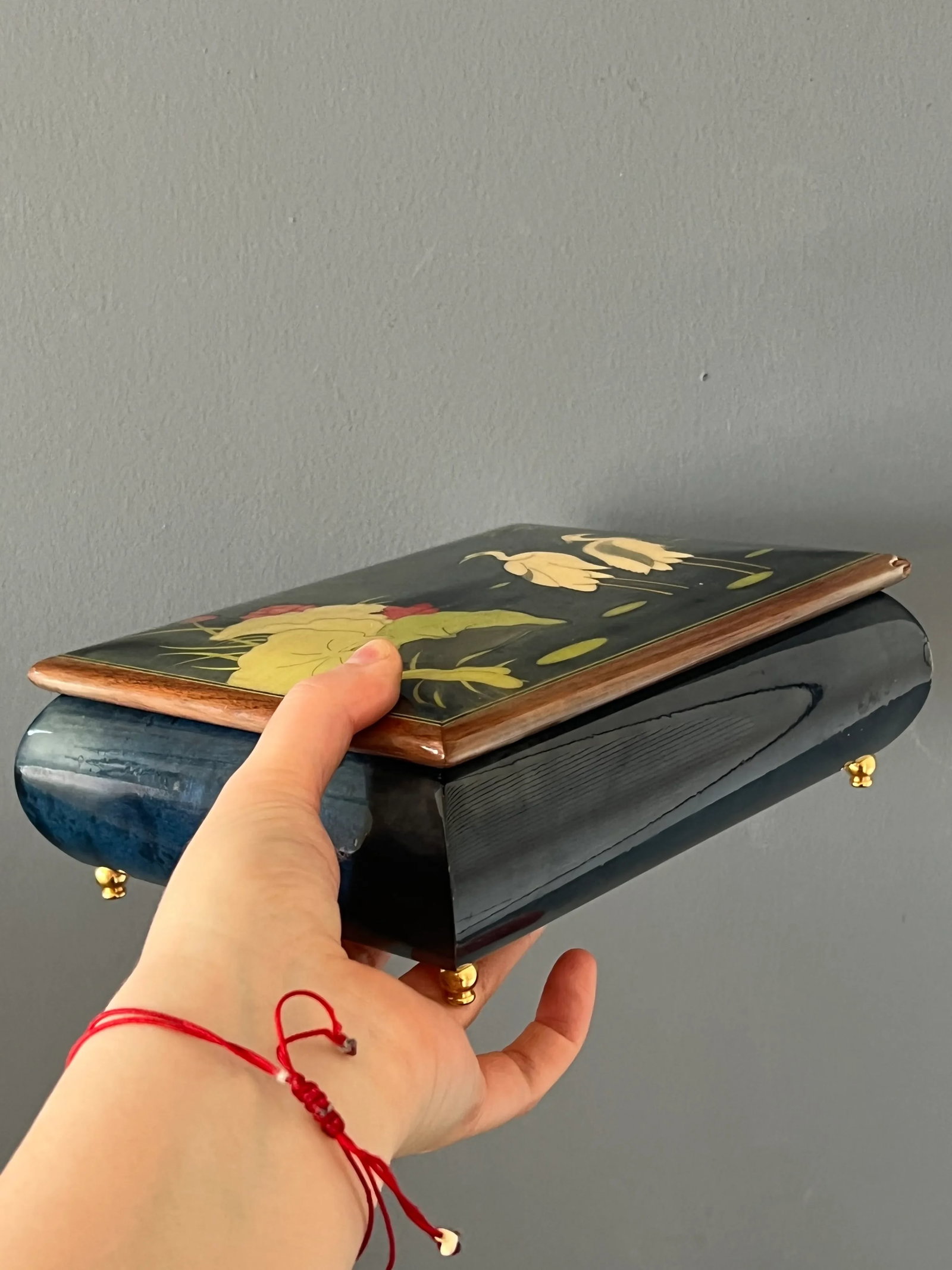 1990s Limited Edition Musical Jewelry Holder Box - 6