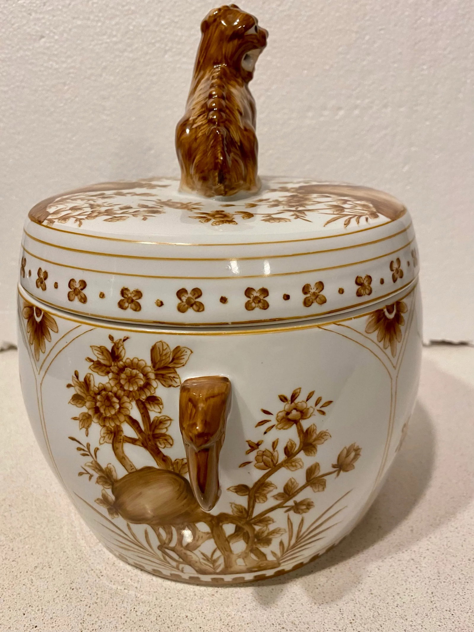 1990s Chelsea House Hand Painted Covered Jar - 5