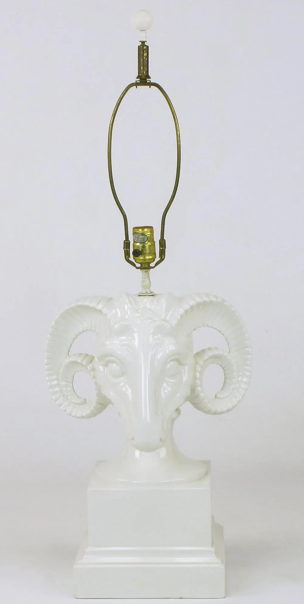 Chapman White Ceramic Ram's Head Table Lamp - 6