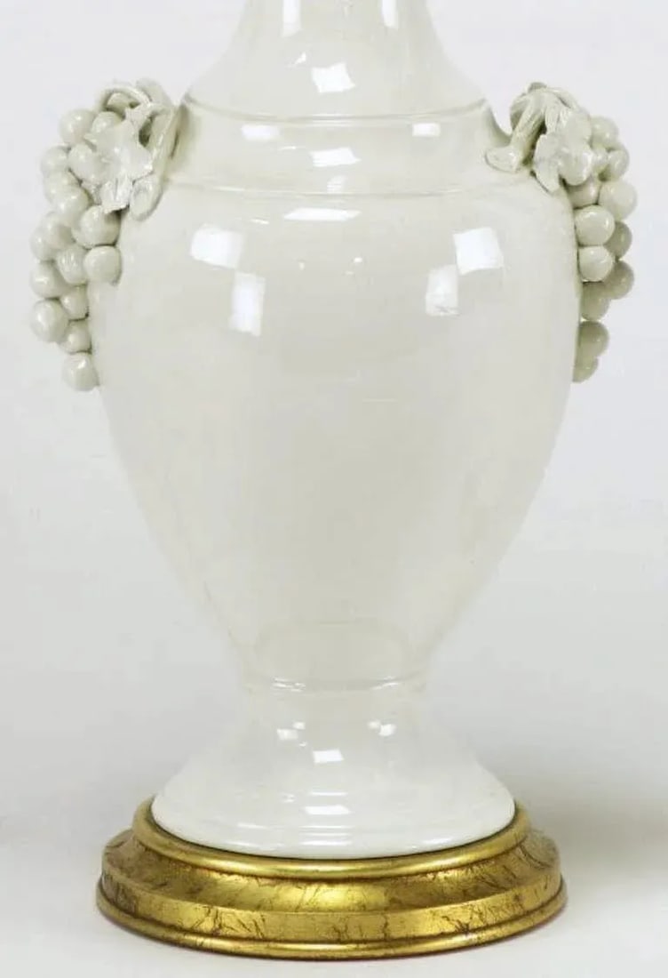 Fredrick Cooper White Glazed Ceramic Table Lamps With Grape Clusters - a Pair - 4