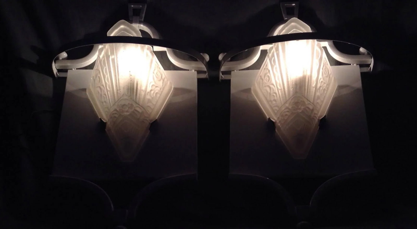 Vintage Fine Art Lamps Portobello Road Collection White Sconces Wall Mounts 70s - a Pair - 7