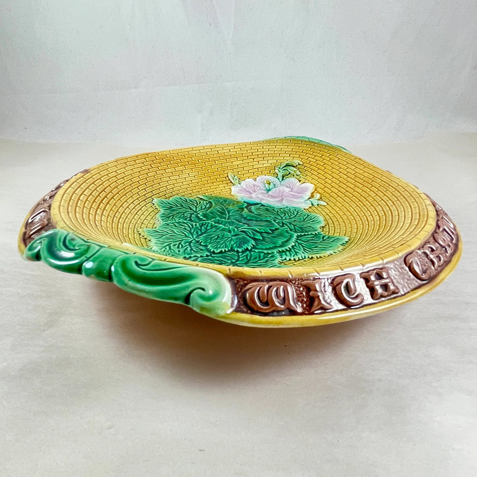 Adams & Bromley English Majolica Geranium Motto Bread Tray - 9
