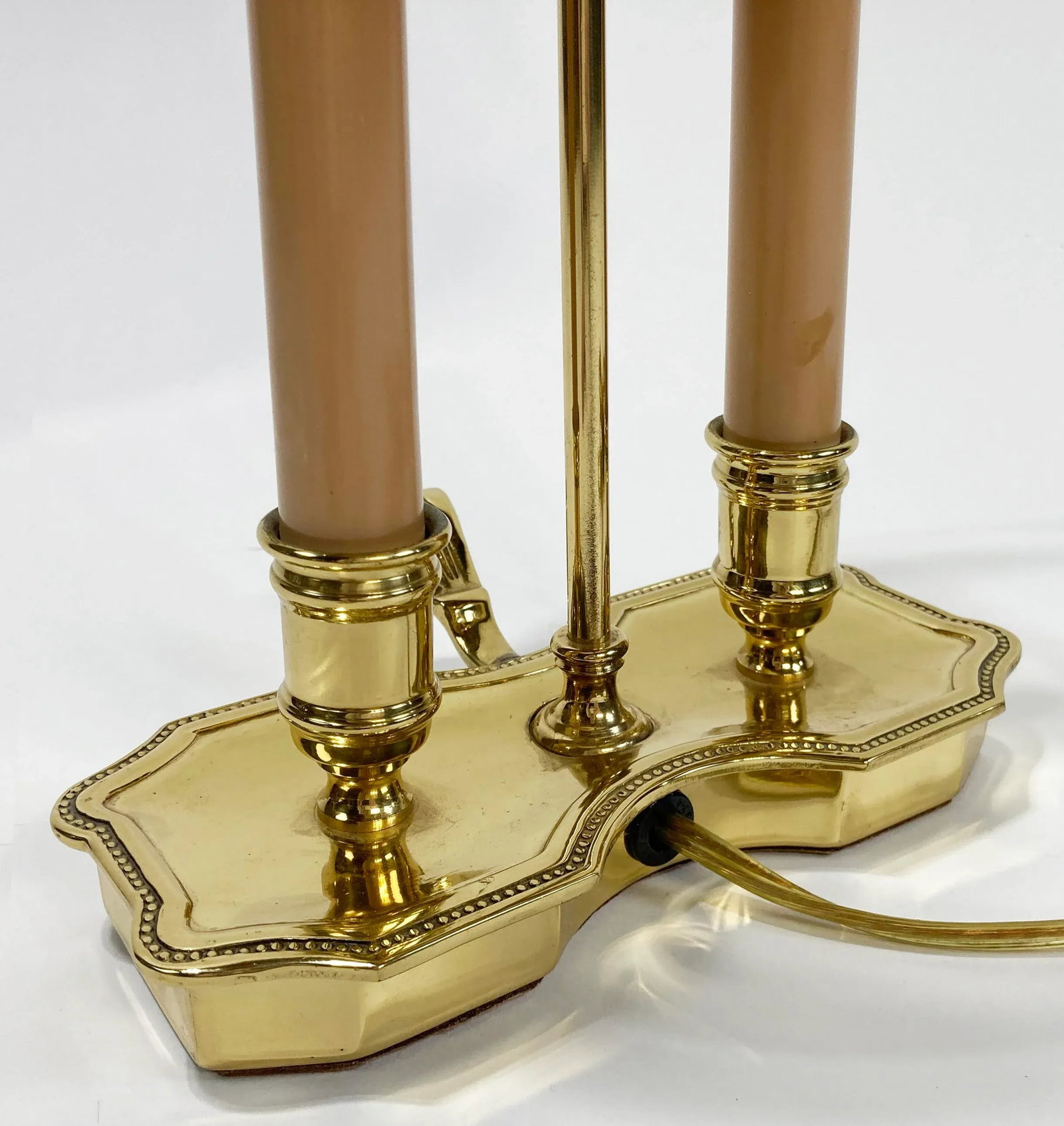 Vintage French Style Brass Bouillotte Table Lamp W Metal Tole Shade - 8