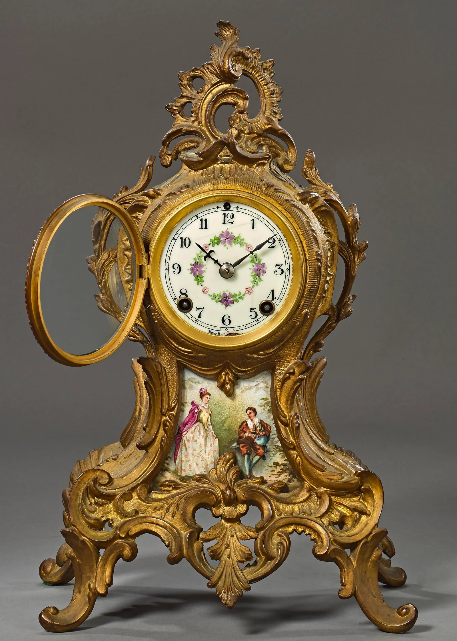 Mid 19th Century Antique New Haven Clock - 3