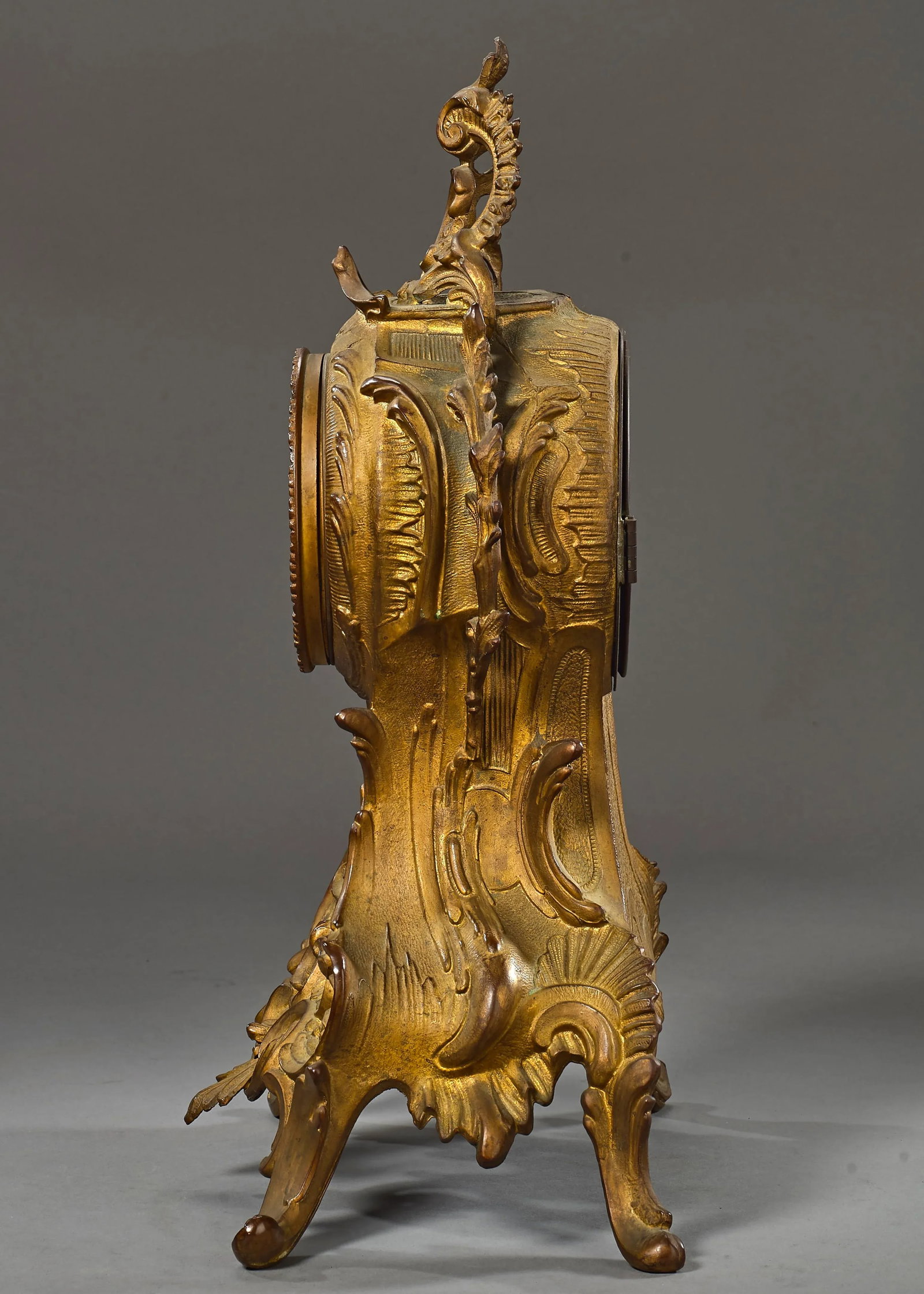 Mid 19th Century Antique New Haven Clock - 8