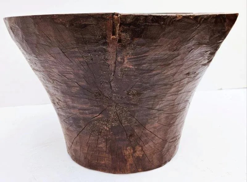 Vintage Wooden Bowl Carved Out of a Tree Trunk - 6