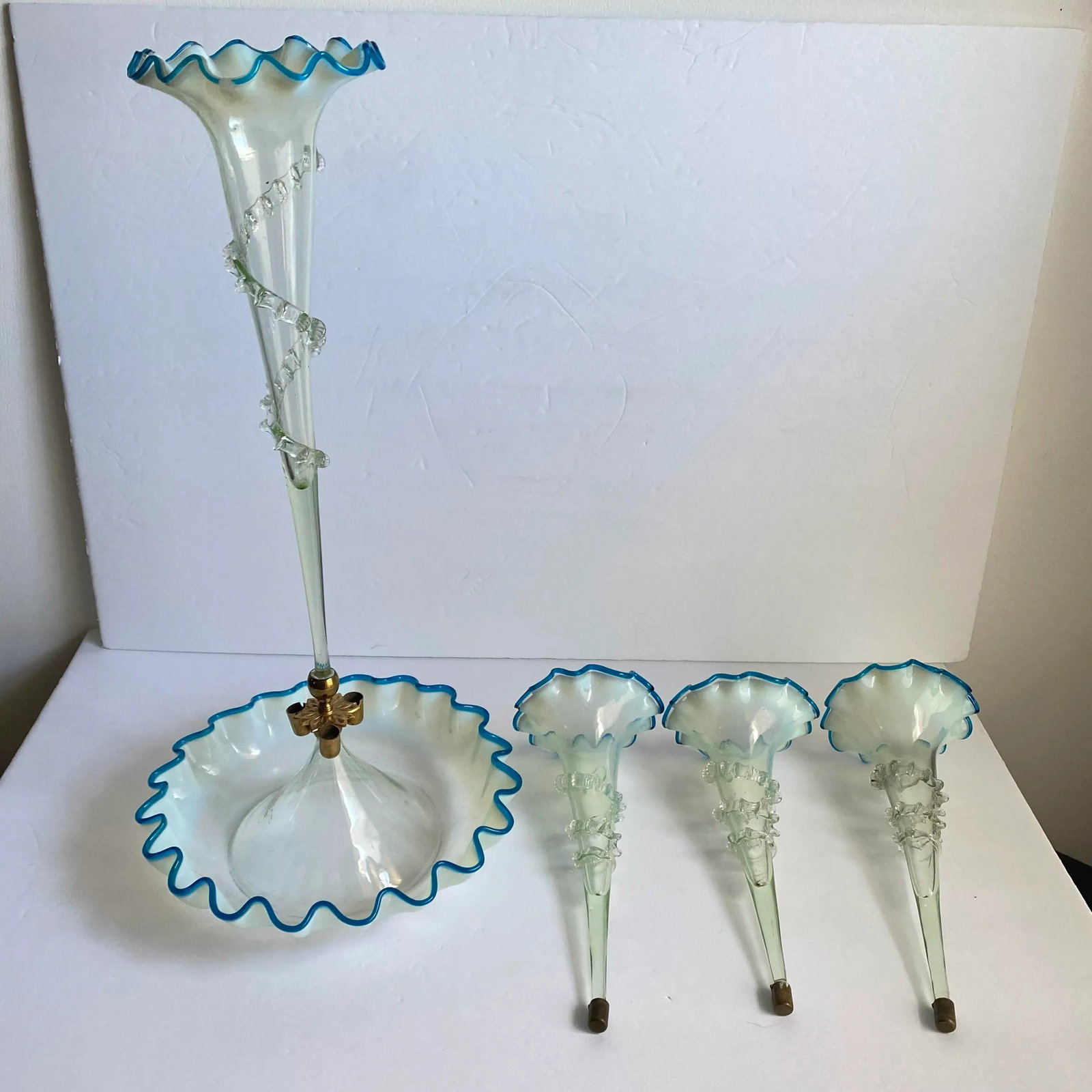 Victorian Epergne Blue Vaseline Glass Antique Ruffle Art Glass Vase - 5