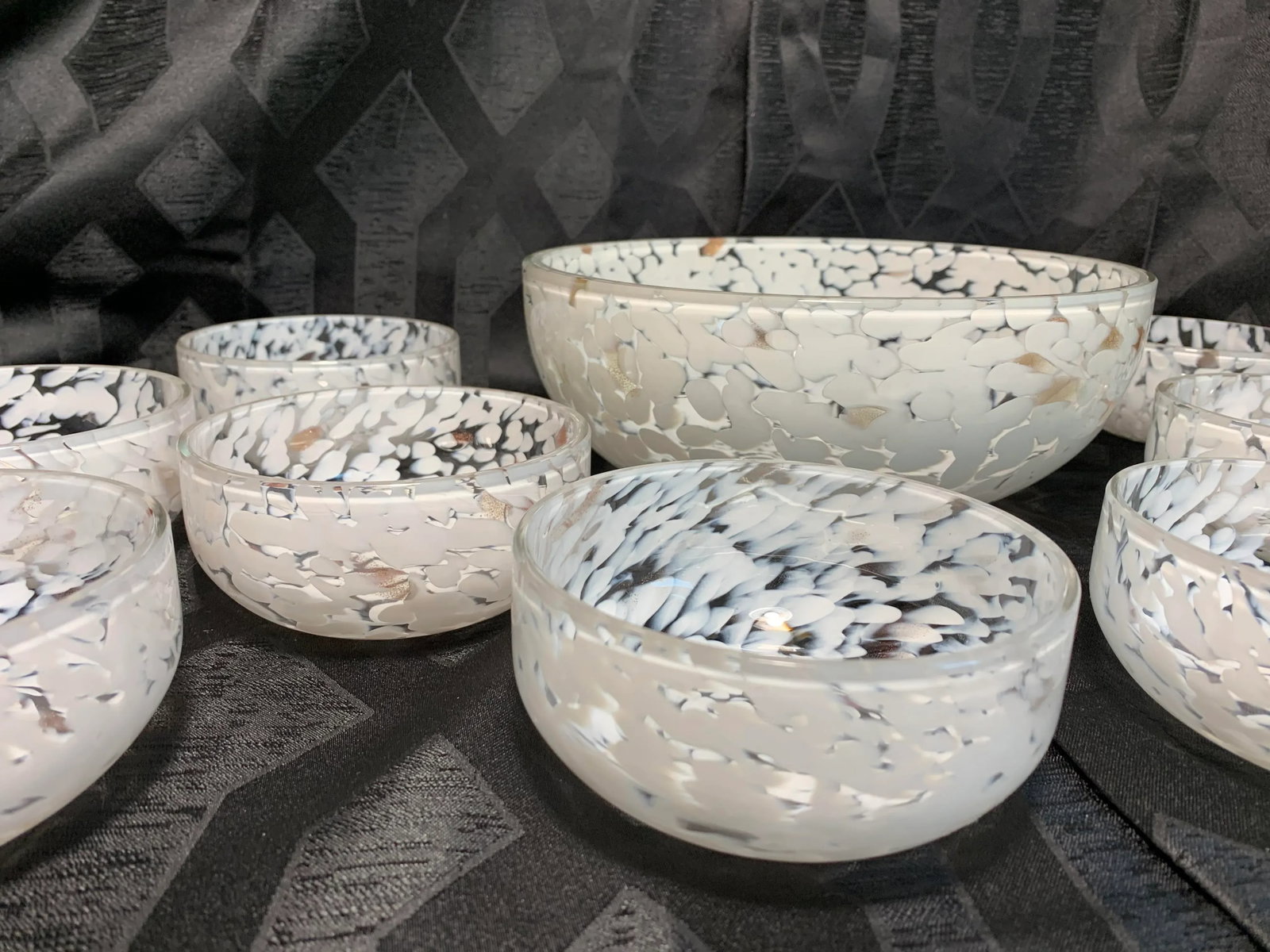 1960s Cenedese Murano Cased Glass Serving Bowl Set - 11 Pieces - 7
