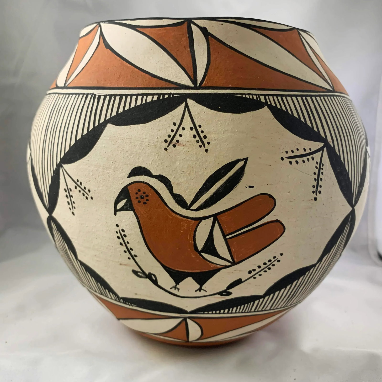 Southwestern Acoma Pueblo Polychrome Olla Parrot Signed Jar - 2