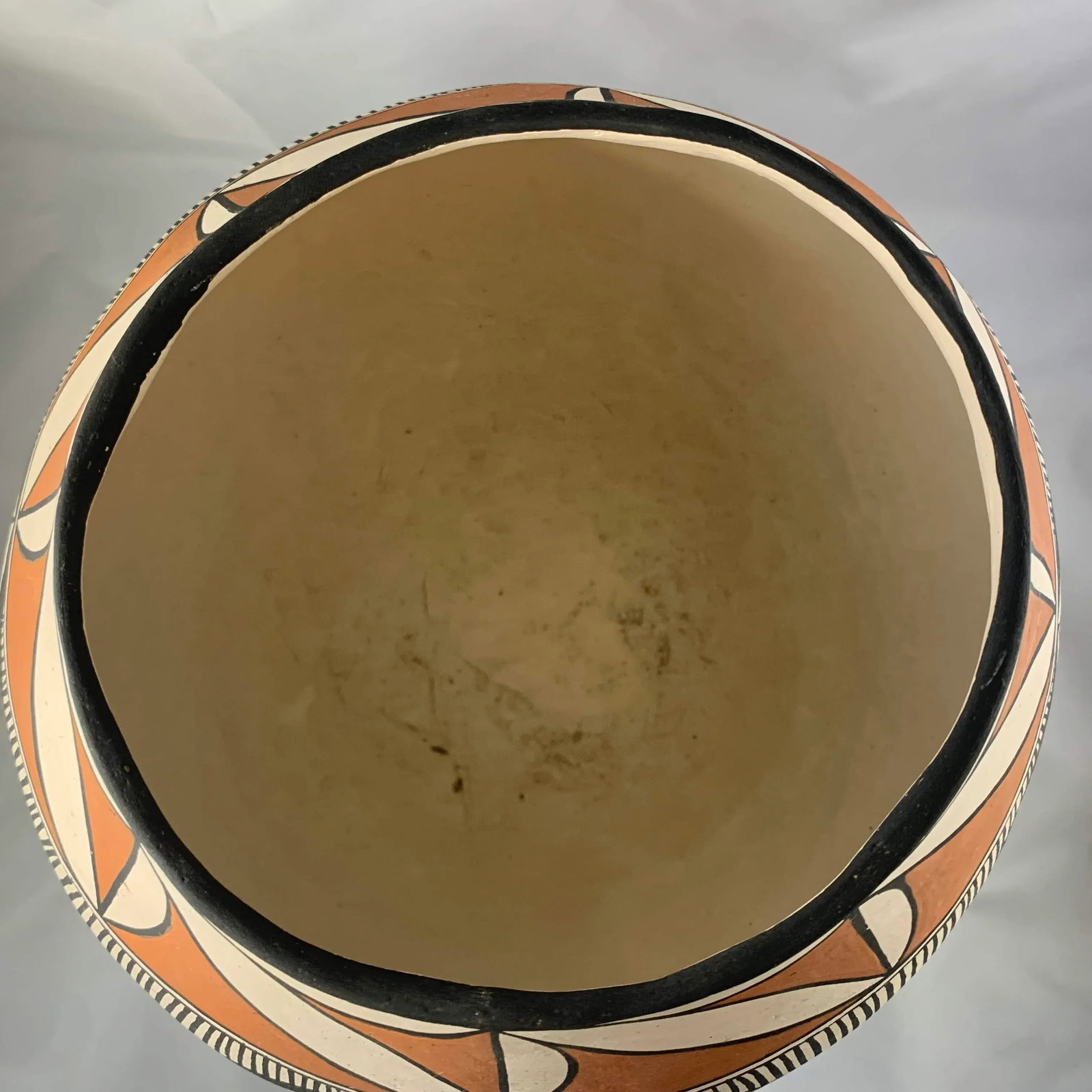 Southwestern Acoma Pueblo Polychrome Olla Parrot Signed Jar - 9