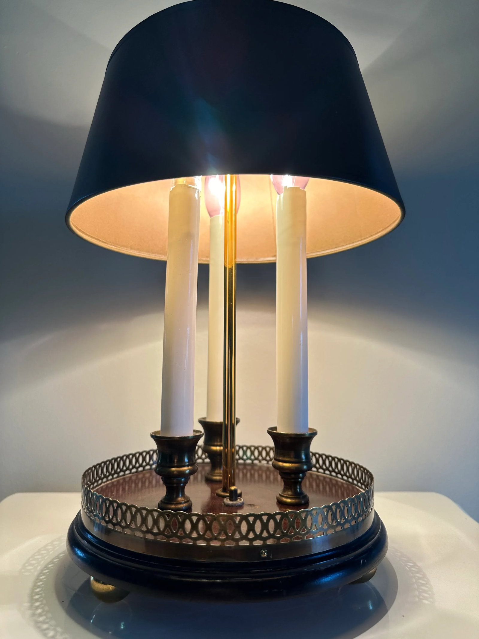 Vintage Knob Creek Bouillotte Three Candlestick Style Desk Lamp - 4