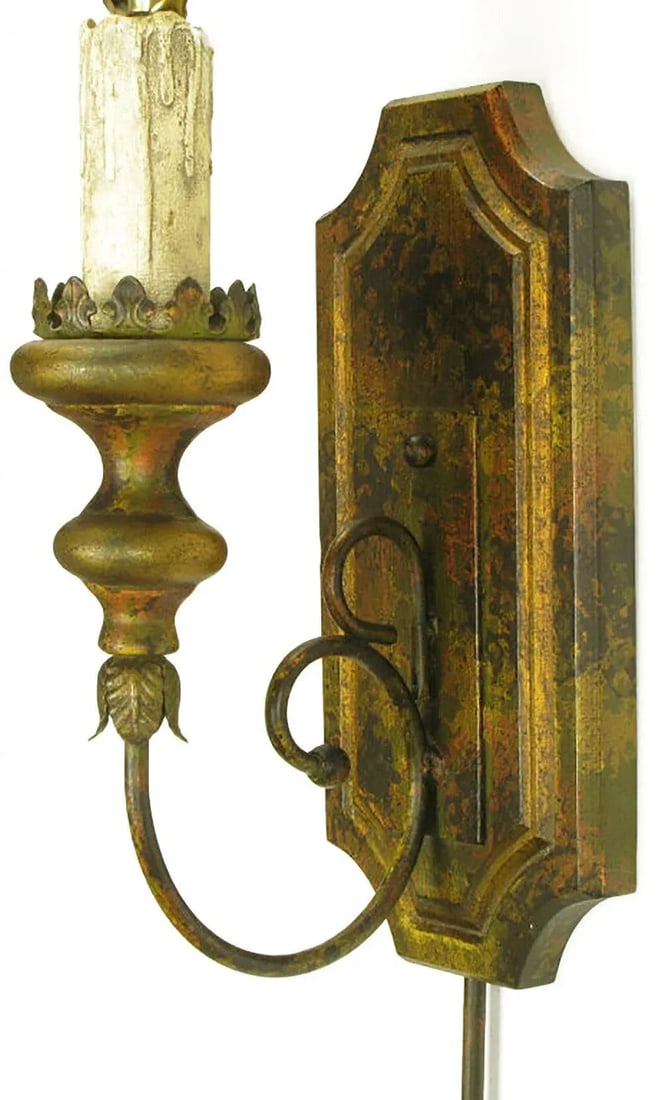 Renaissance Revival Parcel-Gilt Sconces - a Pair - 6