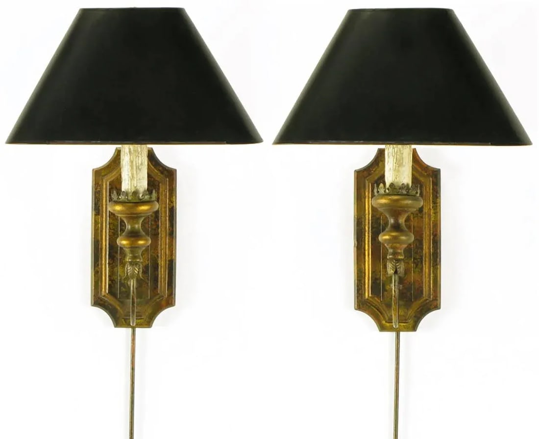 Renaissance Revival Parcel-Gilt Sconces - a Pair - 7