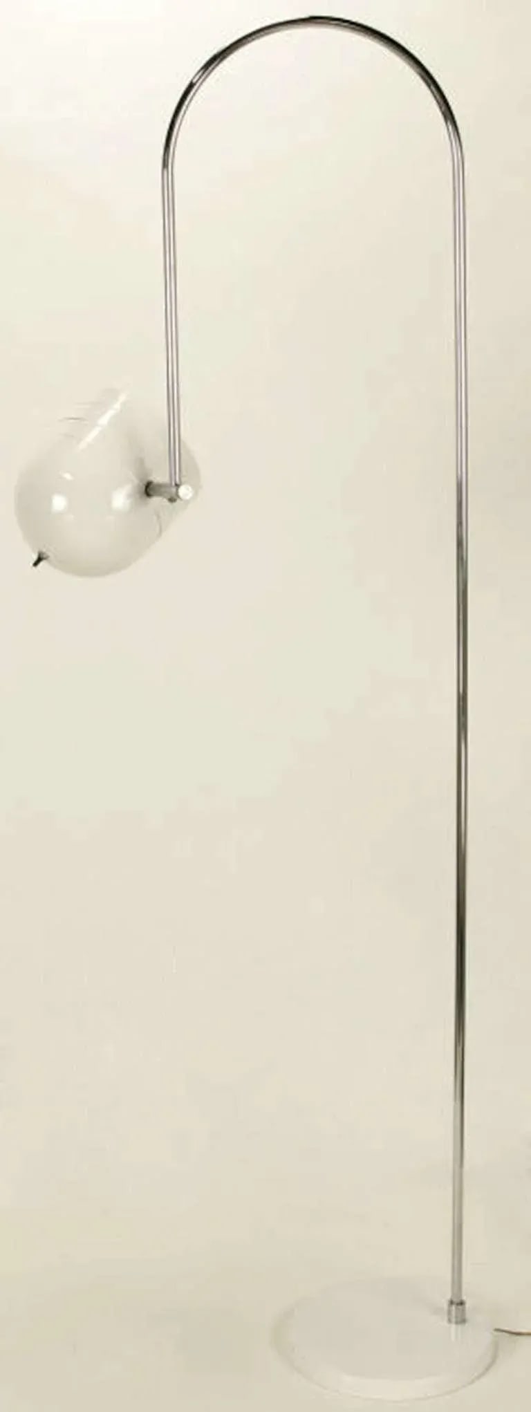 Raymor Italian Chrome and White Enameled Metal Arced Floor Lamp - 4