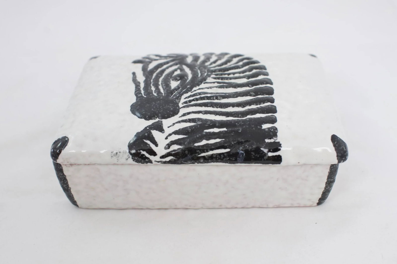 Mid-Century Italian Pottery Zebra Box - 3