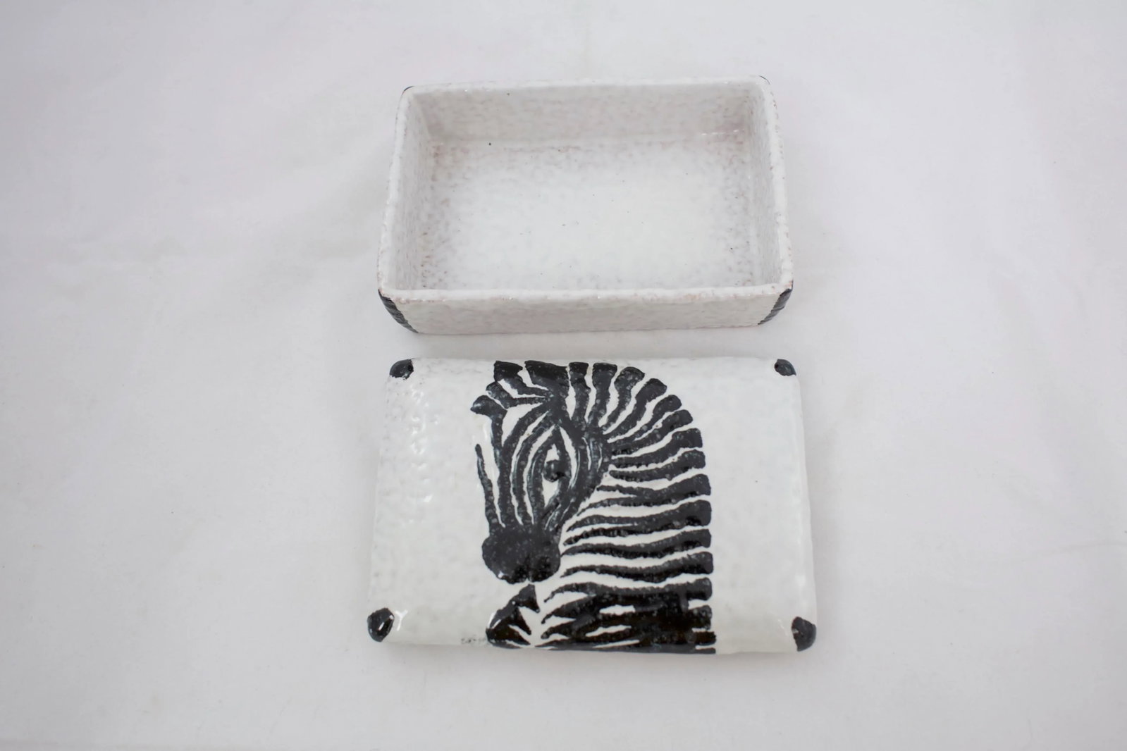 Mid-Century Italian Pottery Zebra Box - 7