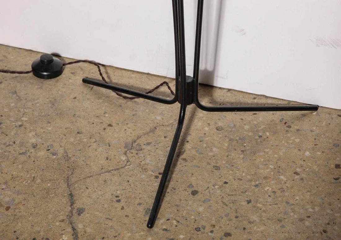 1950s French Modern Black Tripod Floor Lamp With Silk Bud Shades - 7